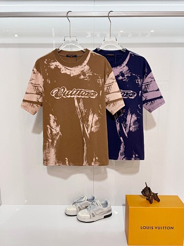 Louis Vuitton T-Shirt Khaki/Purple-blue H1408