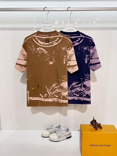 Louis Vuitton T-Shirt Khaki/Purple-blue H1408