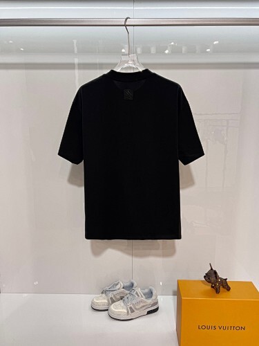 Louis Vuitton T-Shirt Black/White H1409