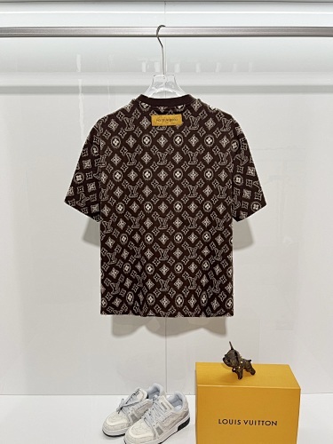 Louis Vuitton T-Shirt Black/Khaki/Red H1418