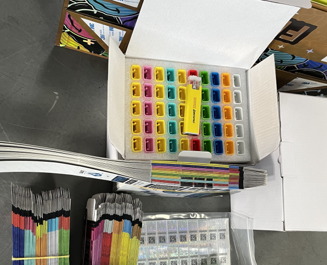 USA STOCK K seal fryd extracts live resin liquid diamonds disposable review Jennifer Lekey_HzS