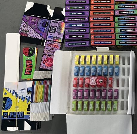 USA warehouse Kseal Fryd dounts extracts preimum empty 2000mg thca vape pens  review Breanna21