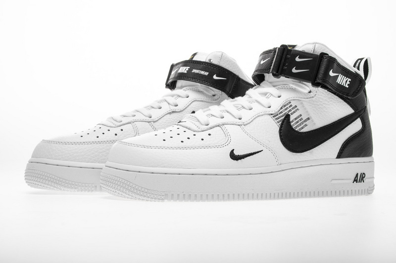GET Air Force 1 Mid Utility White Black