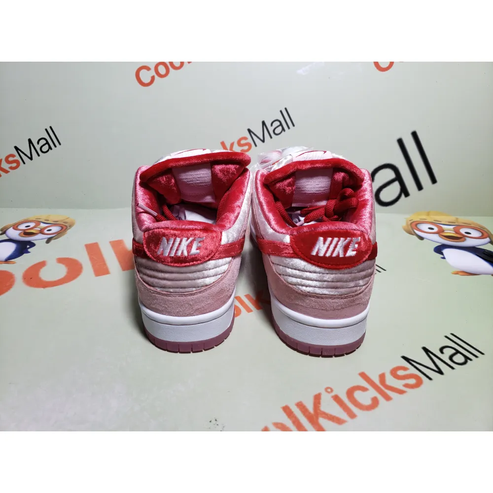 shop cool kicks | BoostMasterLin SB Dunk Low StrangeLove Skateboards ,CT2552-800