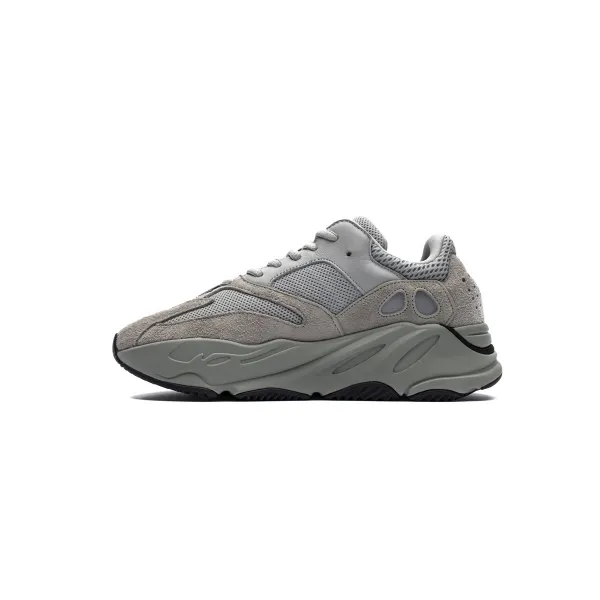 GET Yeezy Boost 700 Salt