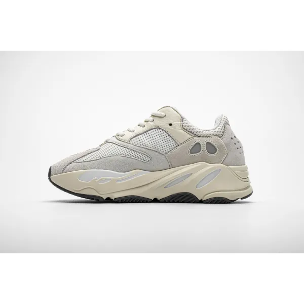 GET Yeezy Boost 700 Analog