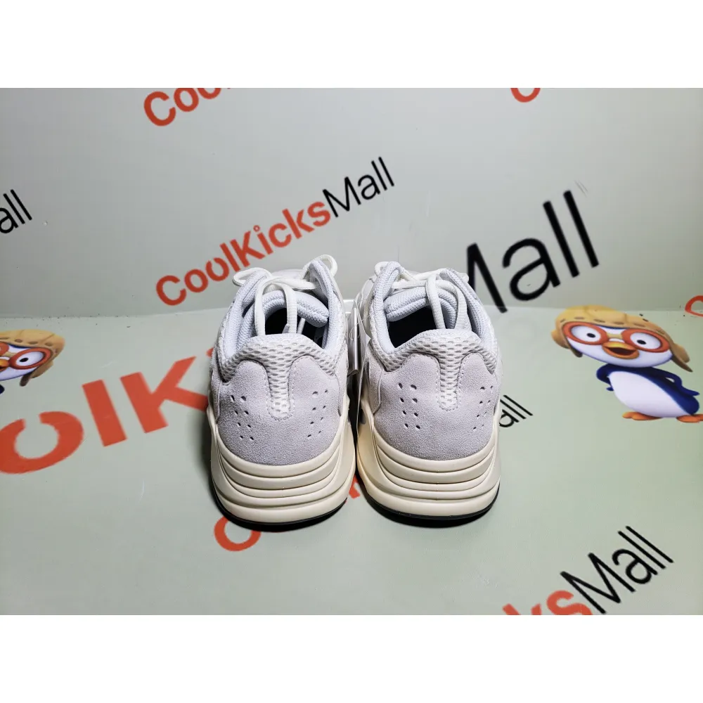 Coolkicks GET Yeezy Boost 700 AnalGET,EG7596