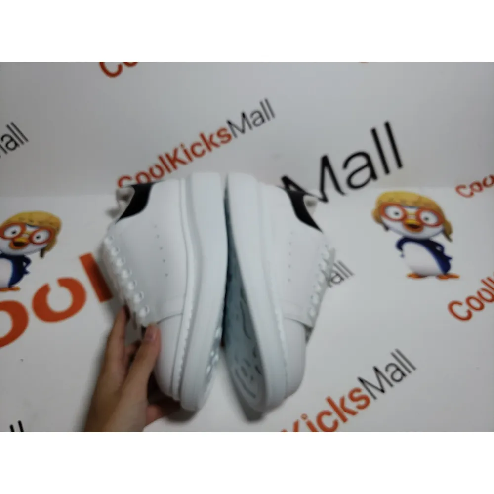 Coolkicks | BoostMasterLin Alexander McQueen Sneaker White Black
