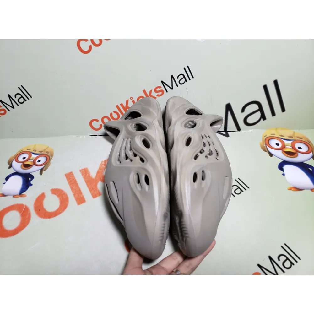 Coolkicks G5 Yeezy Foam RNNR Stone Sage,GX4472   