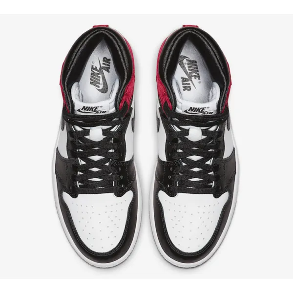 GET Air Jordan 1 Retro High Satin Black Toe (W)