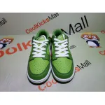shop cool kicks | GET Dunk Low Chlorophyll, DJ6188-300