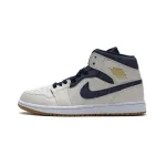 GET Air Jordan 1 Retro Mid Jeter