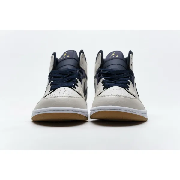 GET Air Jordan 1 Retro Mid Jeter