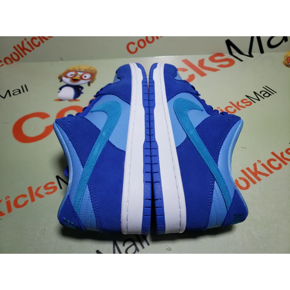 shop cool kicks | GET SB Dunk Low Blue Raspberry, DM0807-400