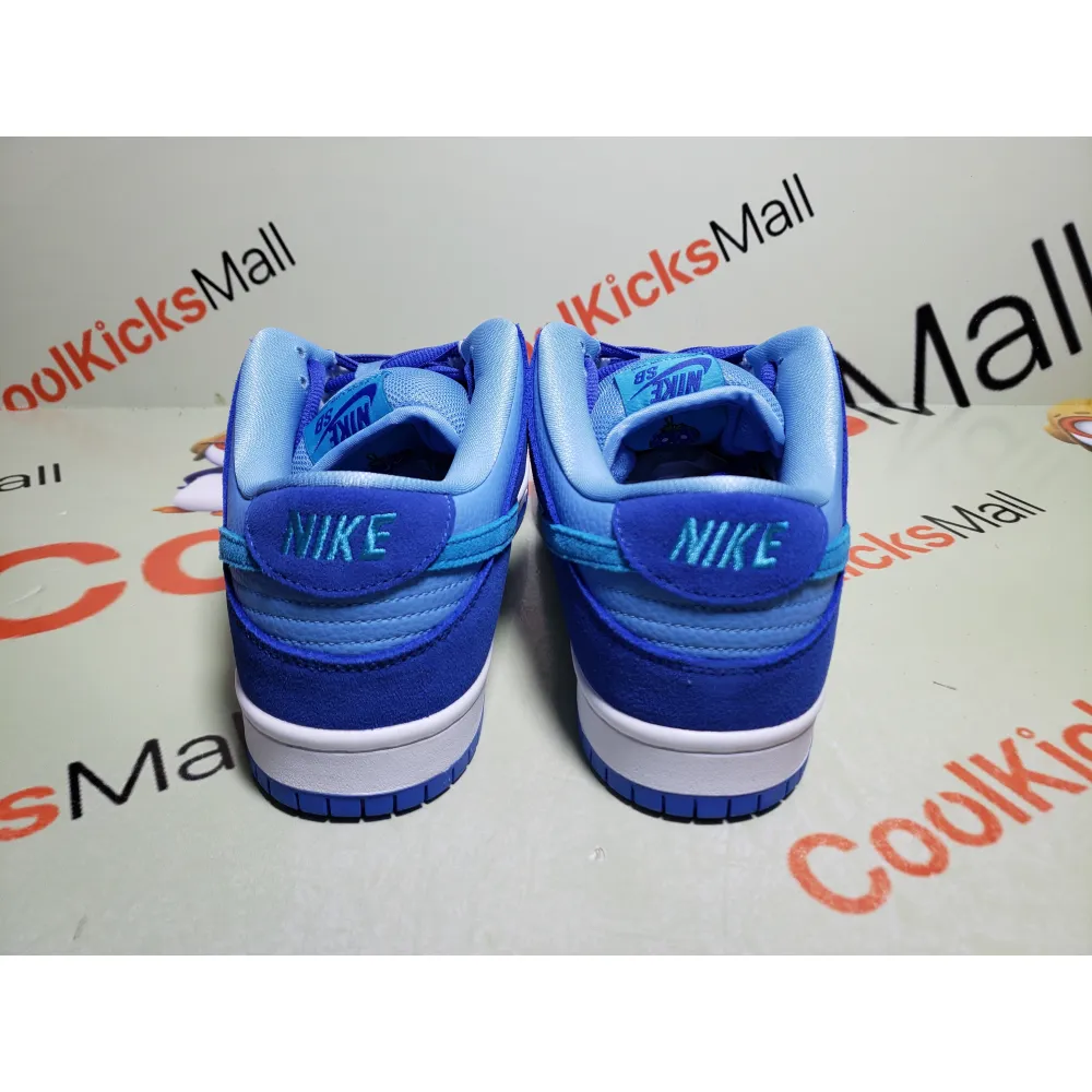 shop cool kicks | GET SB Dunk Low Blue Raspberry, DM0807-400