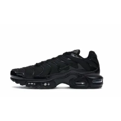 Coolkicks |G5  Air Max Plus Triple Black, 604133-050 01