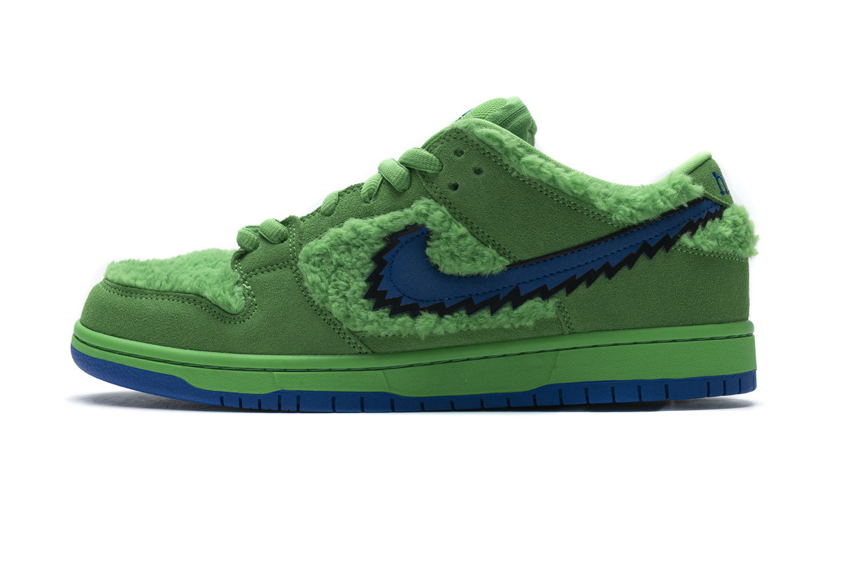 GET SB Dunk Low Grateful Dead Bears Green