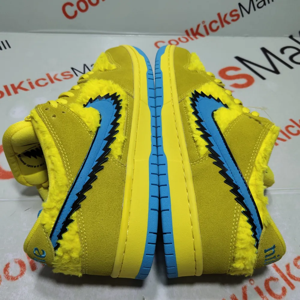 Coolkicks PKGoden SB Dunk Low Grateful Dead Bears Opti Yellow,CJ5378-700