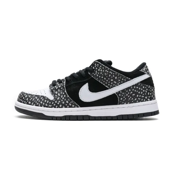 GET SB Dunk Low Pro ISO Black White