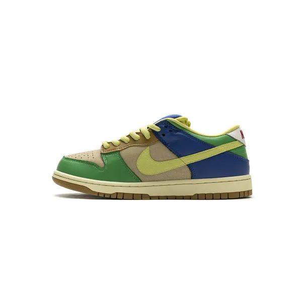 GET Dunk SB Low Brooklyn Projects