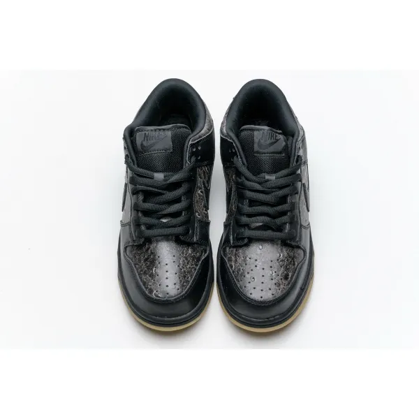 GET SB Dunk Low Ostrich