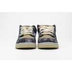 GET SB Dunk Low Travis Scott