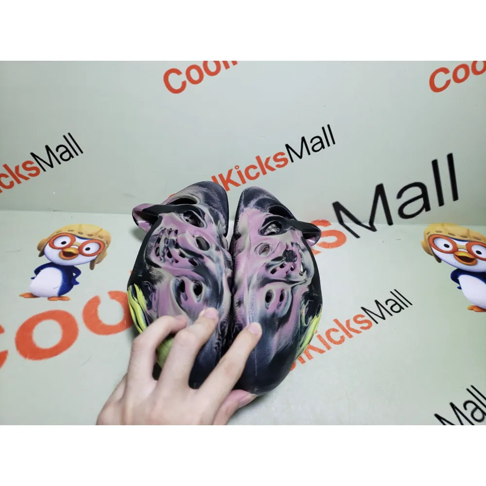 Coolkicks G5 Yeezy Foam RNR MX Carbon,IG9562   