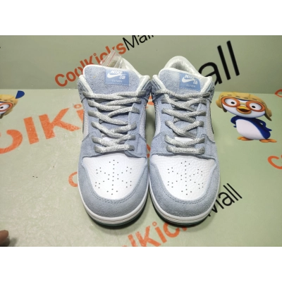 Coolkicks  PKGoden SB Dunk Low Sean Cliver,DC9936-100 02