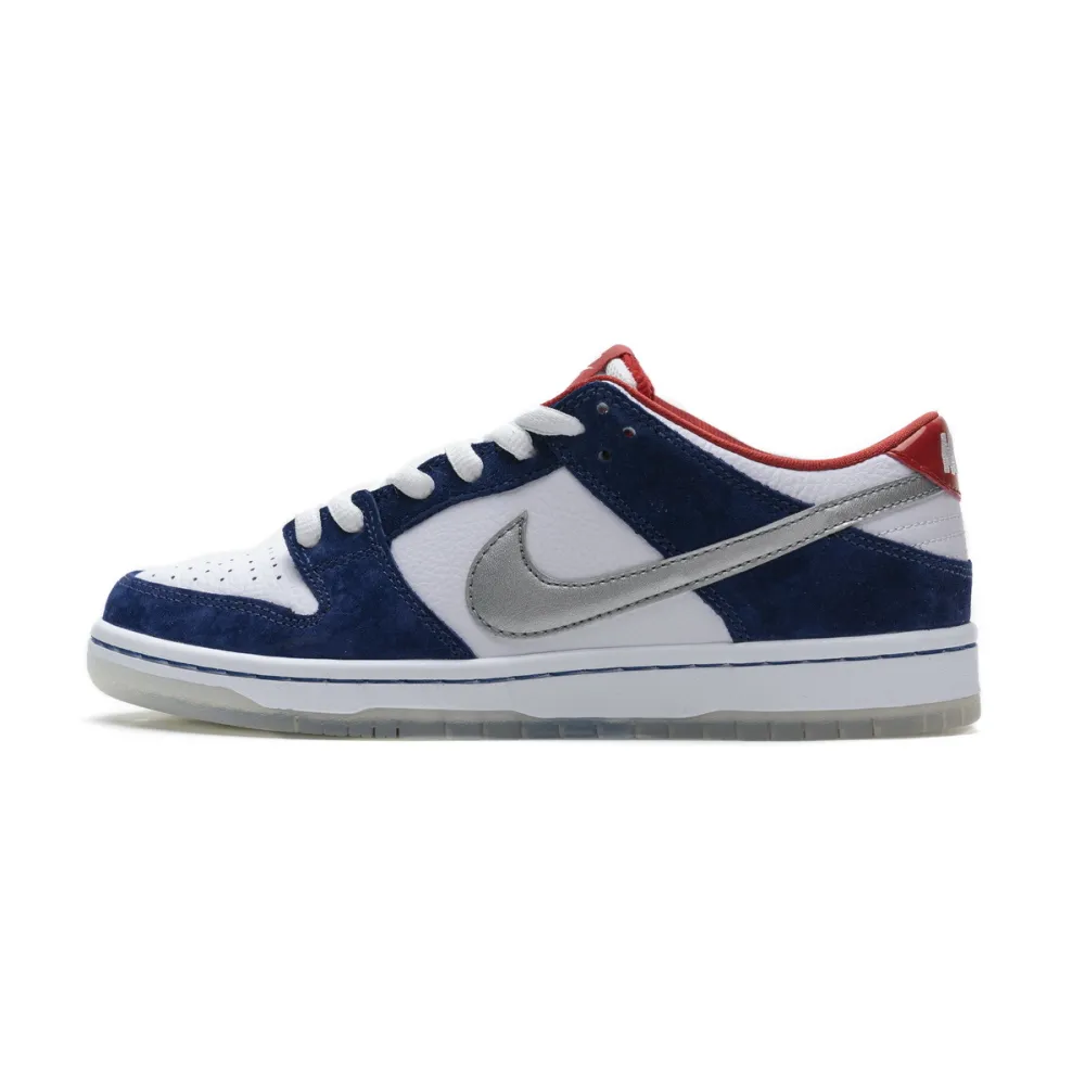 GET Dunk SB Low Ishod Wair "BMW"