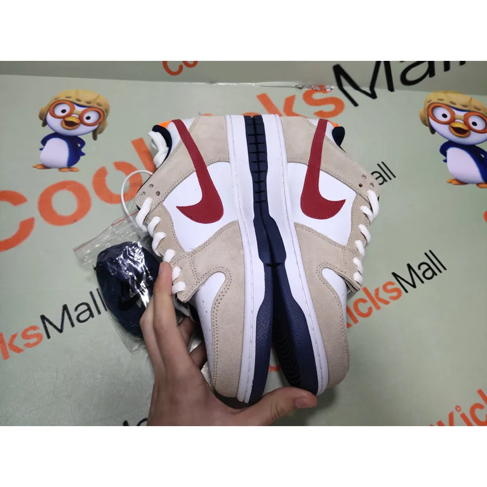 Coolkicks GET SB Dunk Low Crimson,304292-161