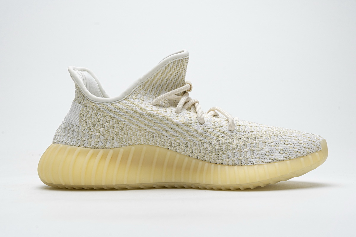 GET Yeezy Boost 350 V2 Natural