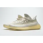 GET Yeezy Boost 350 V2 Natural