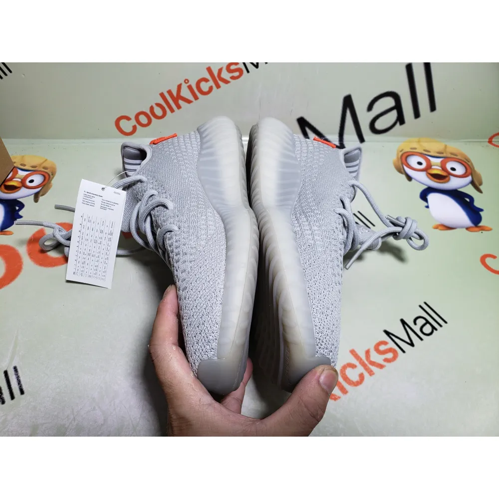 GET Yeezy Boost 350 V2 Tail Light,FX9017