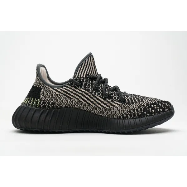 GET Yeezy Boost 350 V2 Yecheil (Non-Reflective)