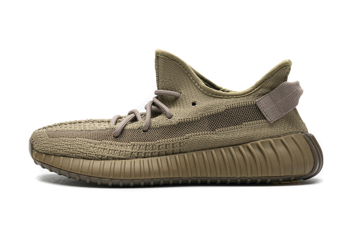 GET Yeezy Boost 350 V2 Earth