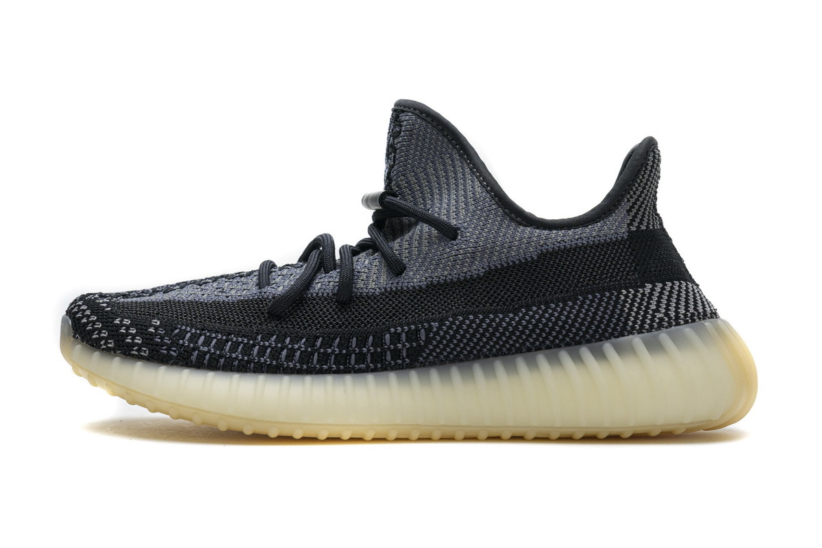 GET Yeezy Boost 350 V2 Carbon