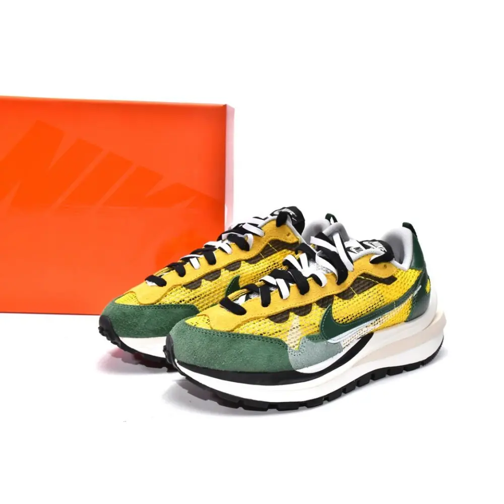 Cool Kicks | PKGoden Vaporwaffle sacai Tour Yellow Stadium Green, CV1363-700