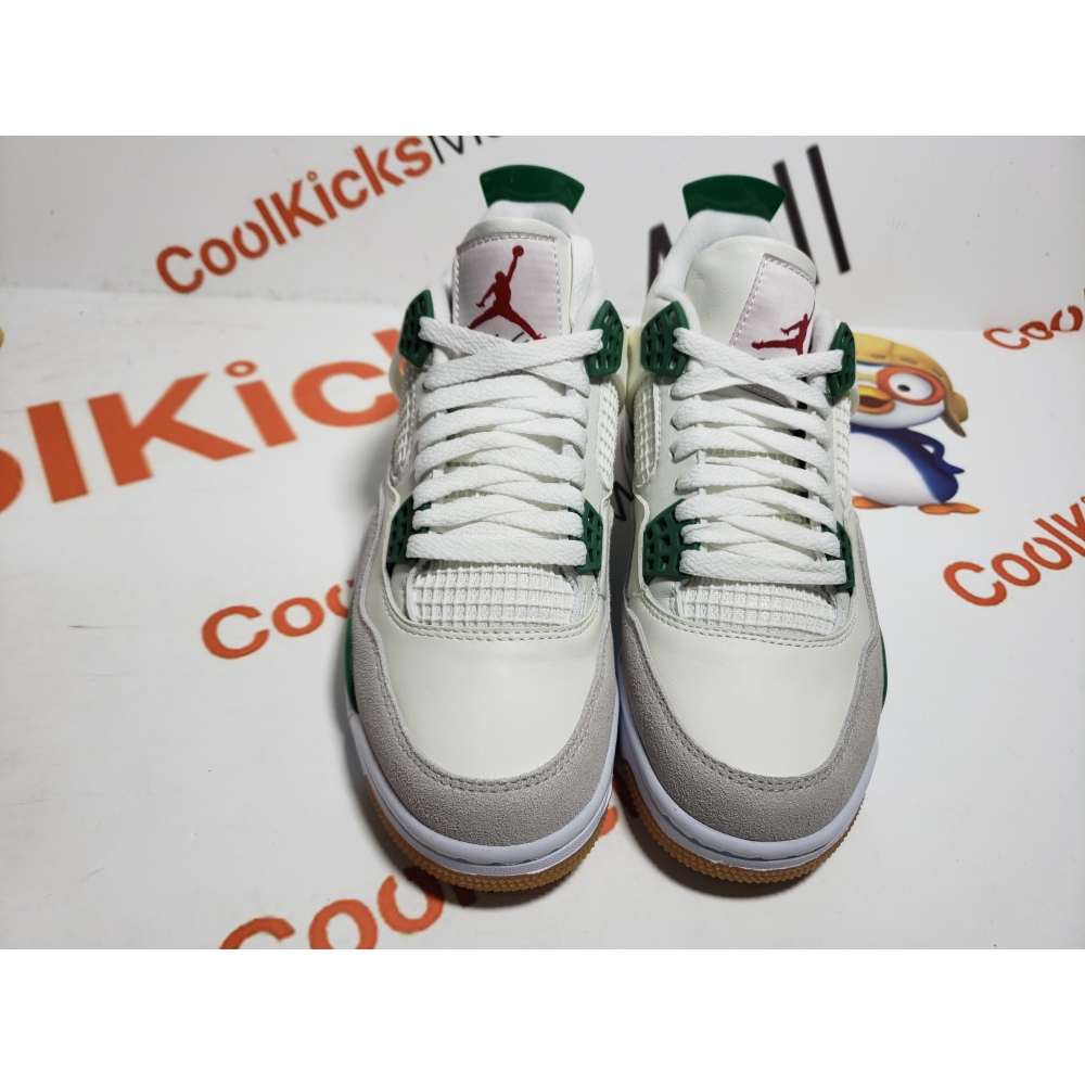 (50% off for a limited time promotion)Air Jordan 4 Retro SB Pine Green, DR5415-103
