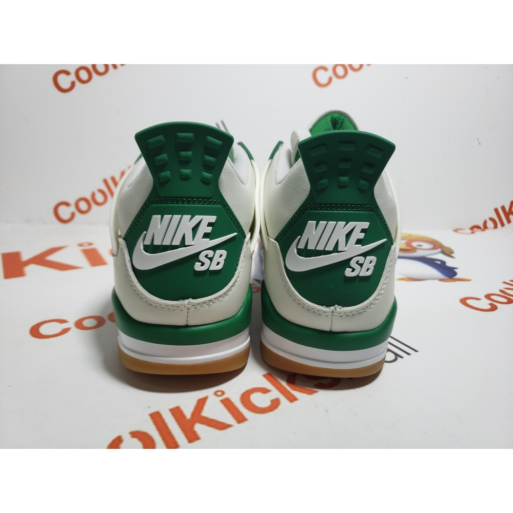 (50% off for a limited time promotion)Air Jordan 4 Retro SB Pine Green, DR5415-103