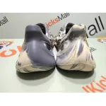 G5 Yeezy Foam RNNR MXT Moon Gray,GV7904