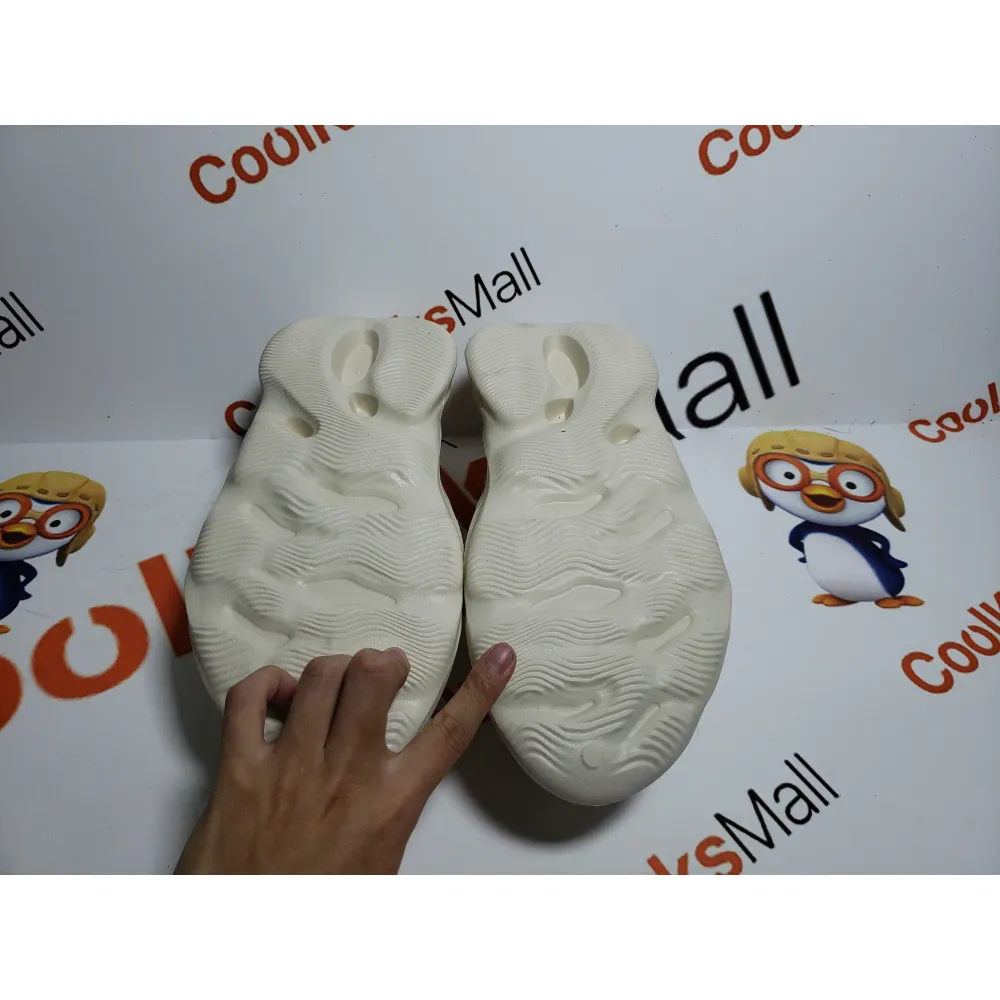 Cool Kicks | G5 Yeezy Foam RNNR Ararat, G55486
