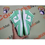 Cool Kicks | BoostMasterLin Dunk Low WMNS Green Glow ,DD1503-105