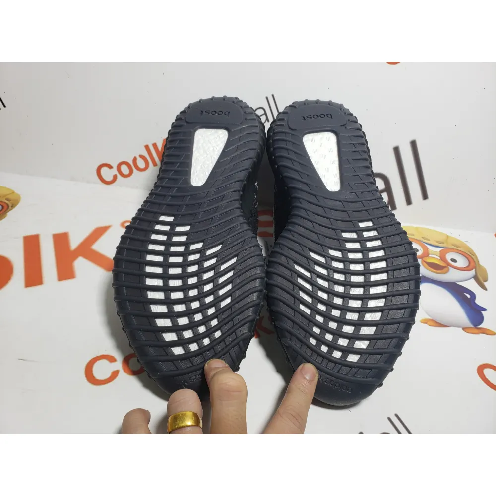 GET Yeezy Boost 350 V2 MX Rock，GW3774
