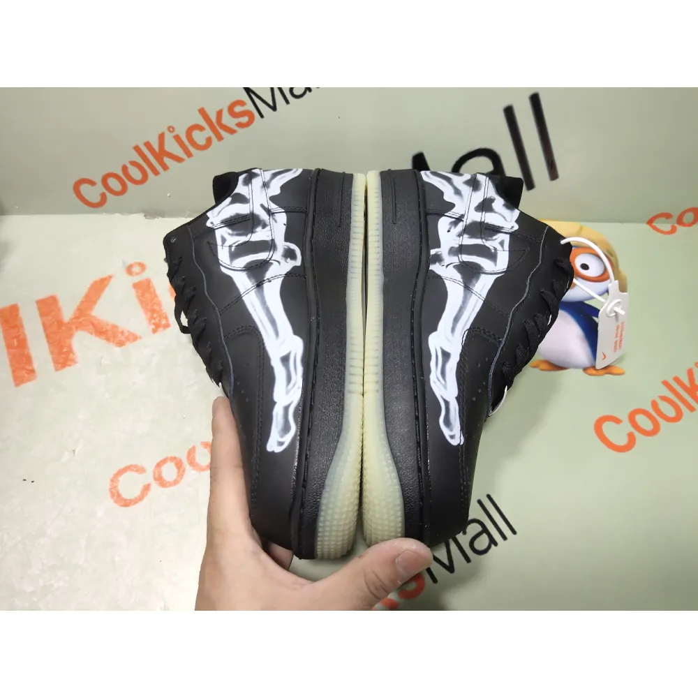 GET Air Force 1 Low Black Skeleton Halloween (2019), BQ7541 001