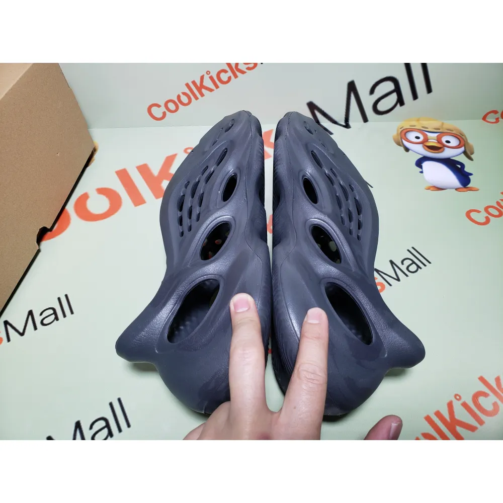 Coolkicks G5 Yeezy Foam RNNR Onyx,HP8739 