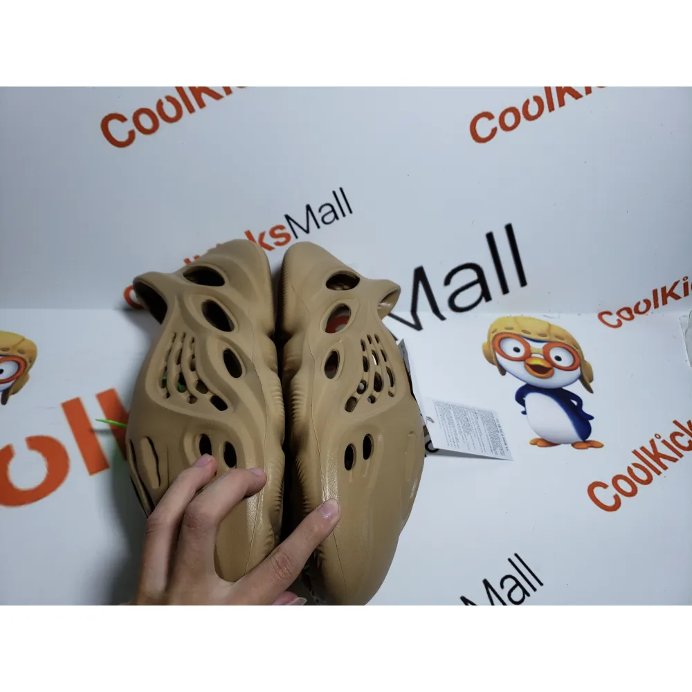 G5 Yeezy Foam RNNR Ochre,GW3354