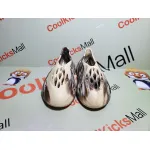 G5 Yeezy Foam RNNR MX Cream Clay, GX8774