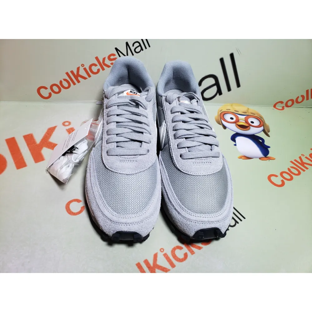 GET LD Waffle SF sacai Fragment Grey,DH2684-001