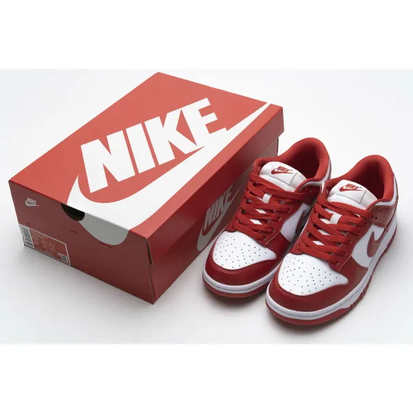 GET Dunk Low University Red (2020)