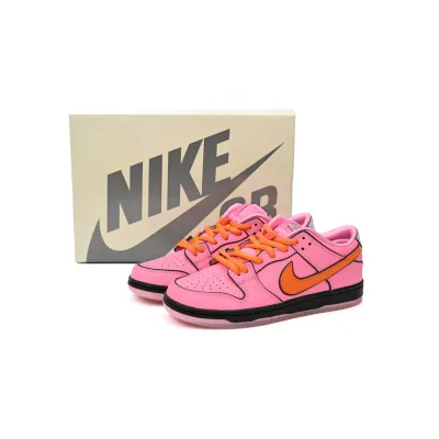 GET The Powerpuff Girls x Nike SB Dunk Low Blossom,FD2631-600 01